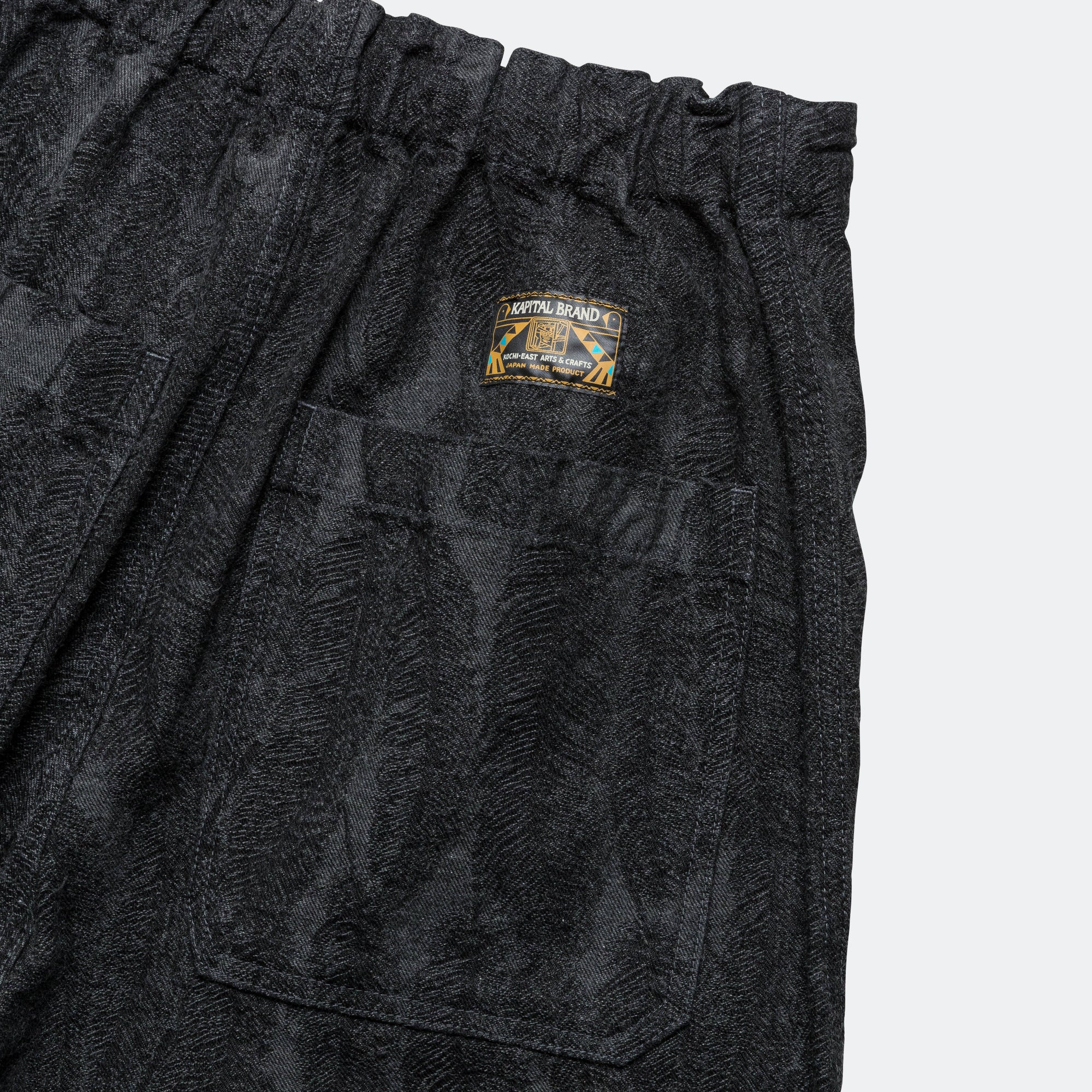 12oz MAGPIE Denim W-Knee Easy Short Pants - Black/Black - Image 8