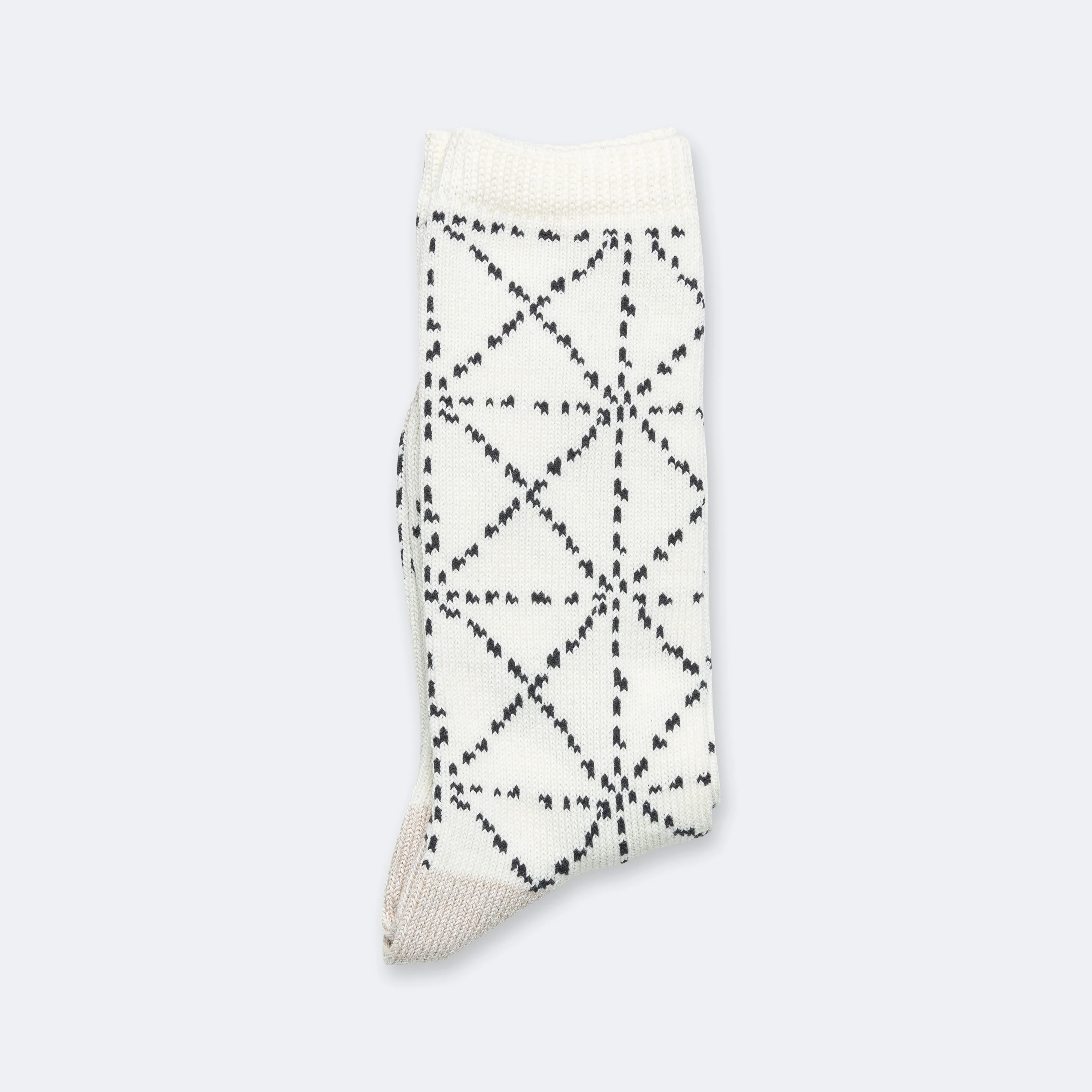 84 Yarns SASHIKO Socks - Ecru - Image 2