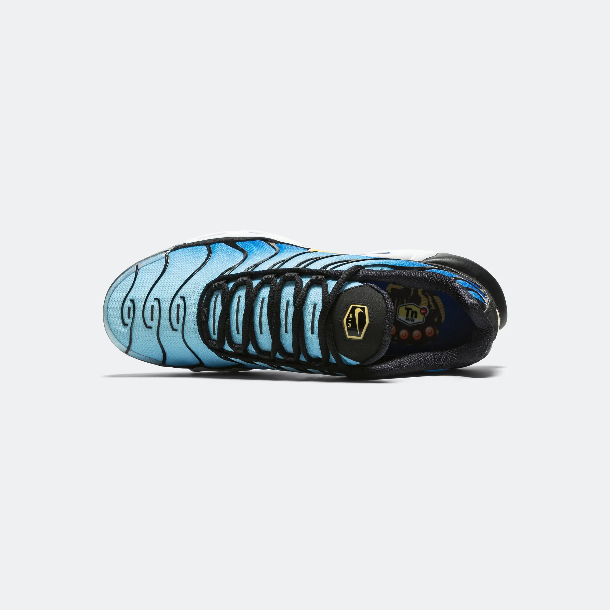 Air Max Plus - Black/Chamois-Sky Blue-Hyper Blue - Image 4