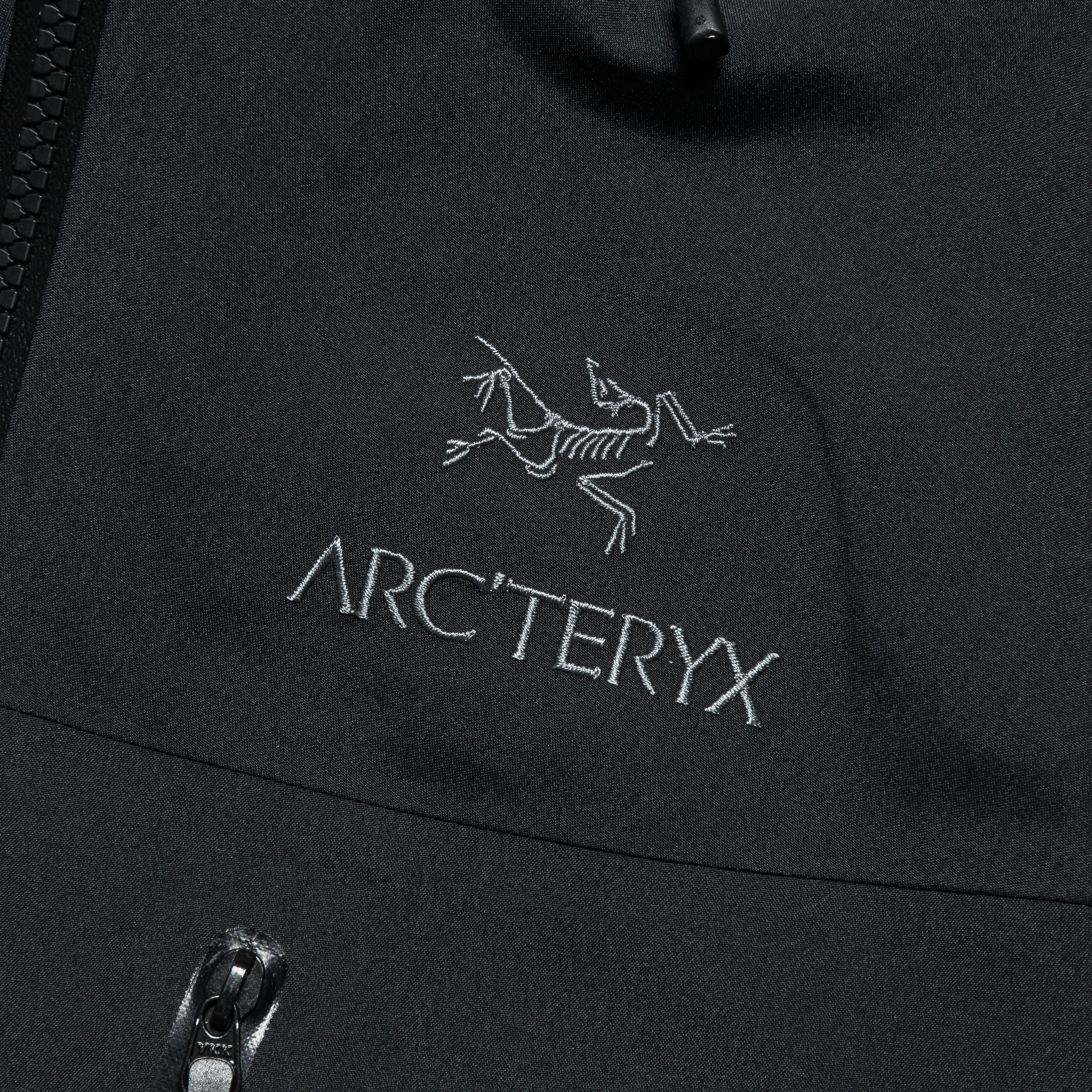 Alpha SV Jacket GORE-TEX® PRO - Black - Image 5