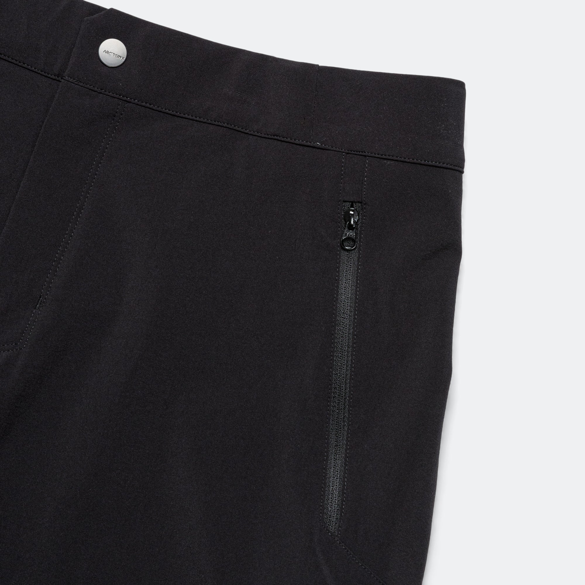 Gamma Lightweight 9" Short - Black - Image 4