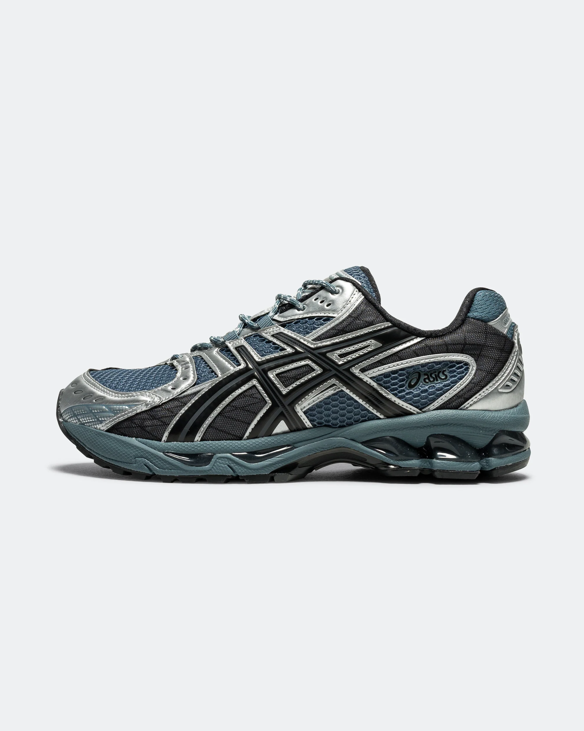 GEL-Nimbus 10.1 - Ironclad/Graphite Grey