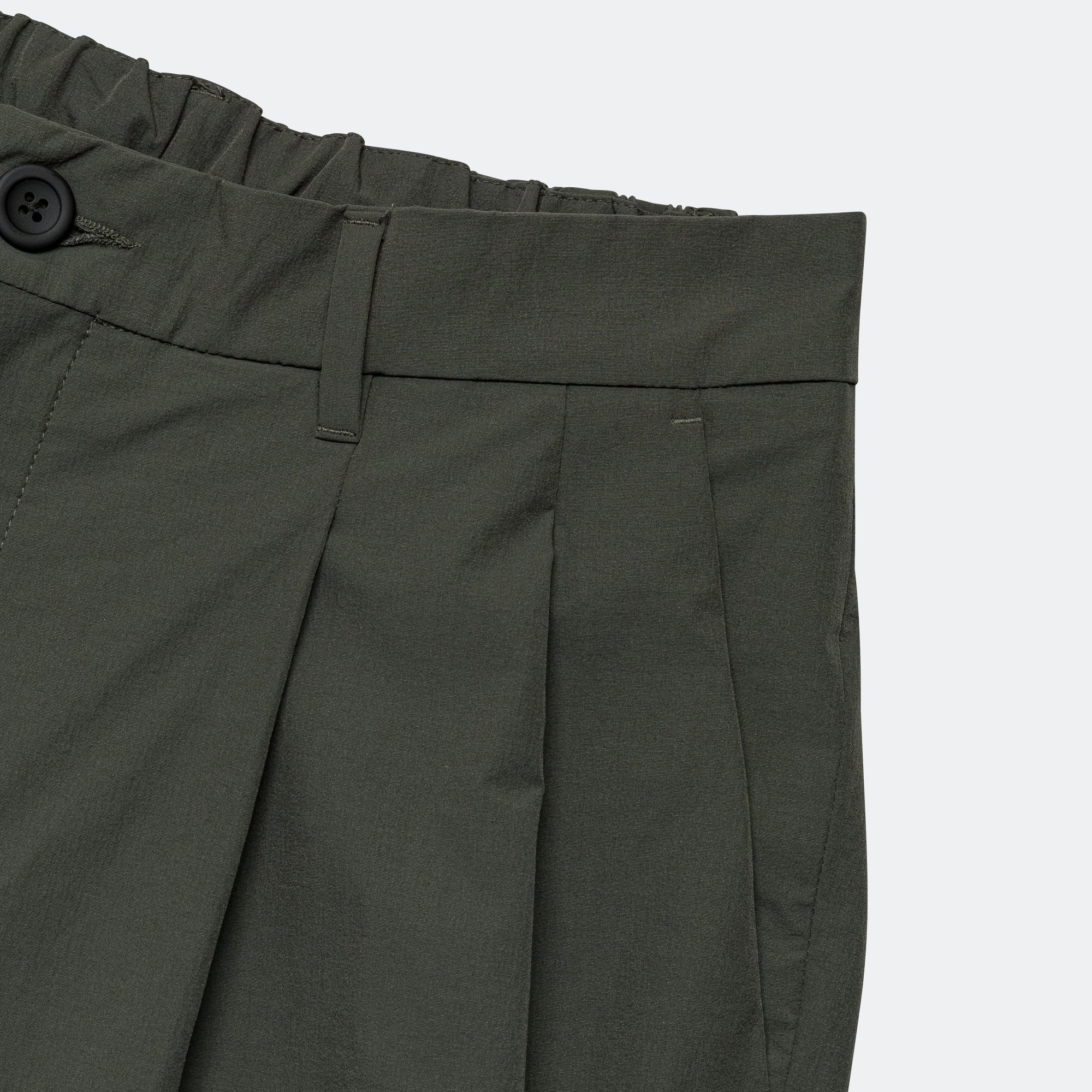 Benn Travel Light Shorts - Black Olive - Image 4