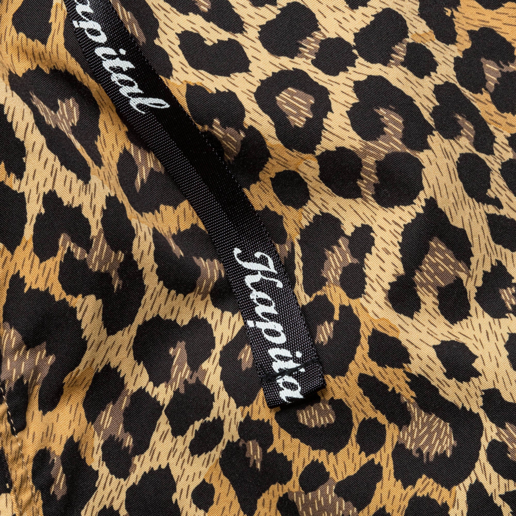 Combed Burberry Leopard EASY Short Pants - Image 5