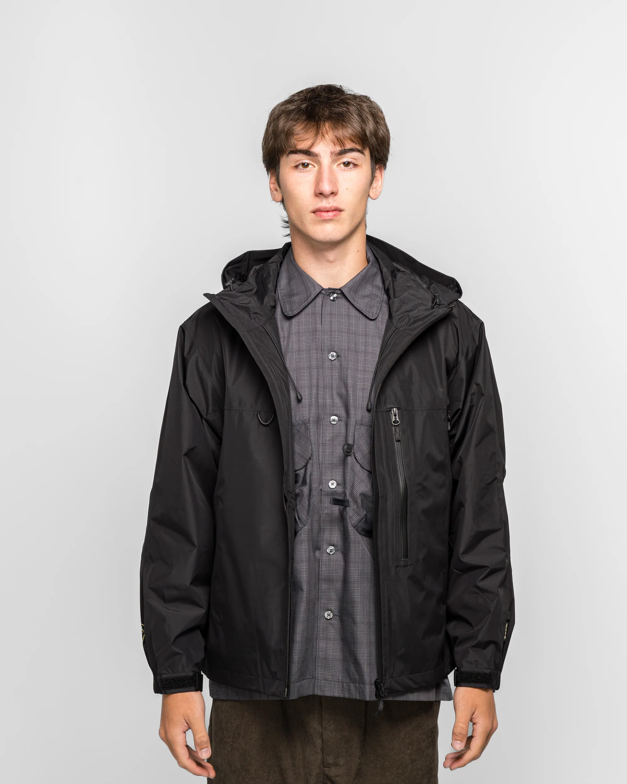 GORE-TEX Tech Mil Shell Jacket - Black - Image 2