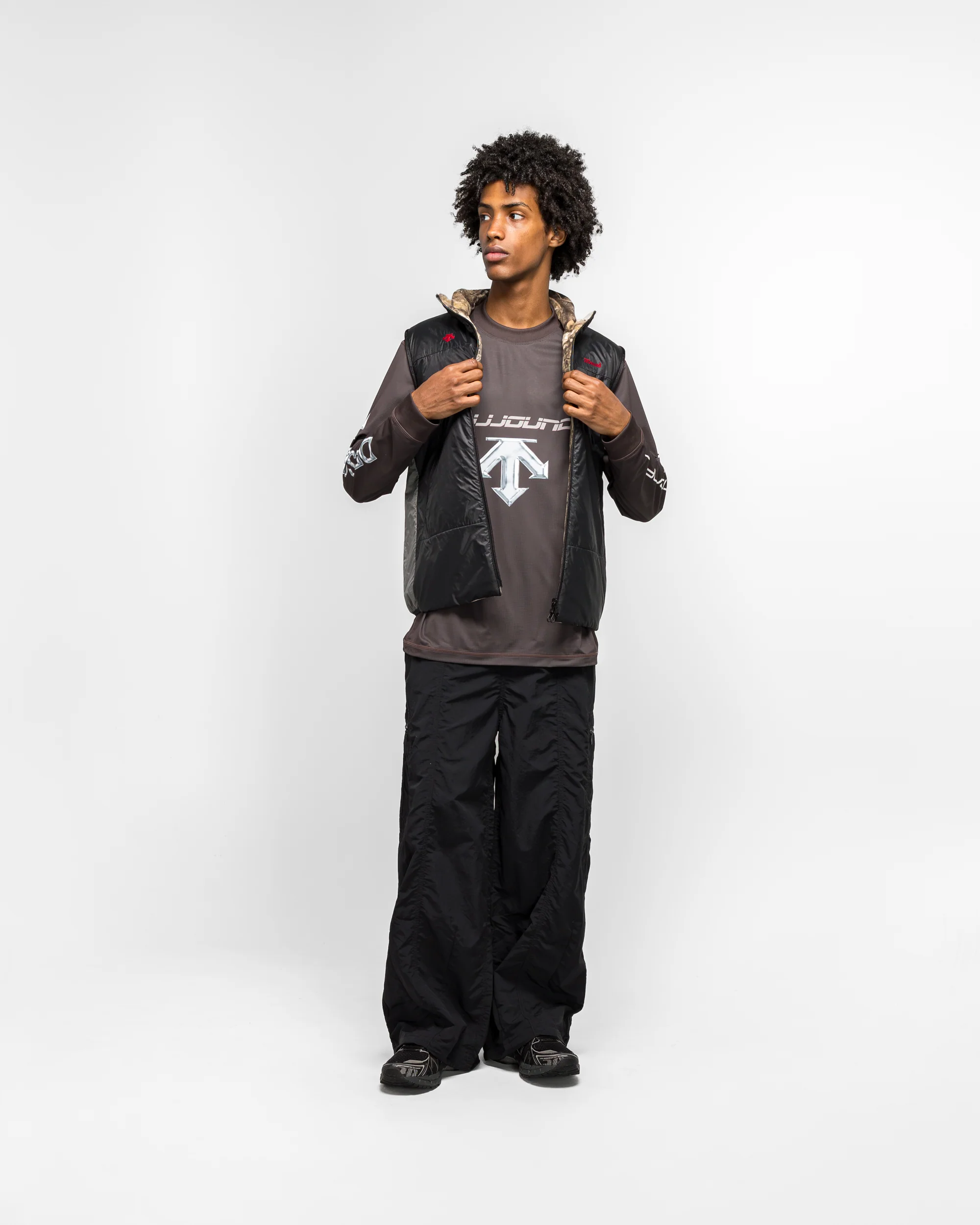 Reversible Vest x JJJJound - Black - Image 10