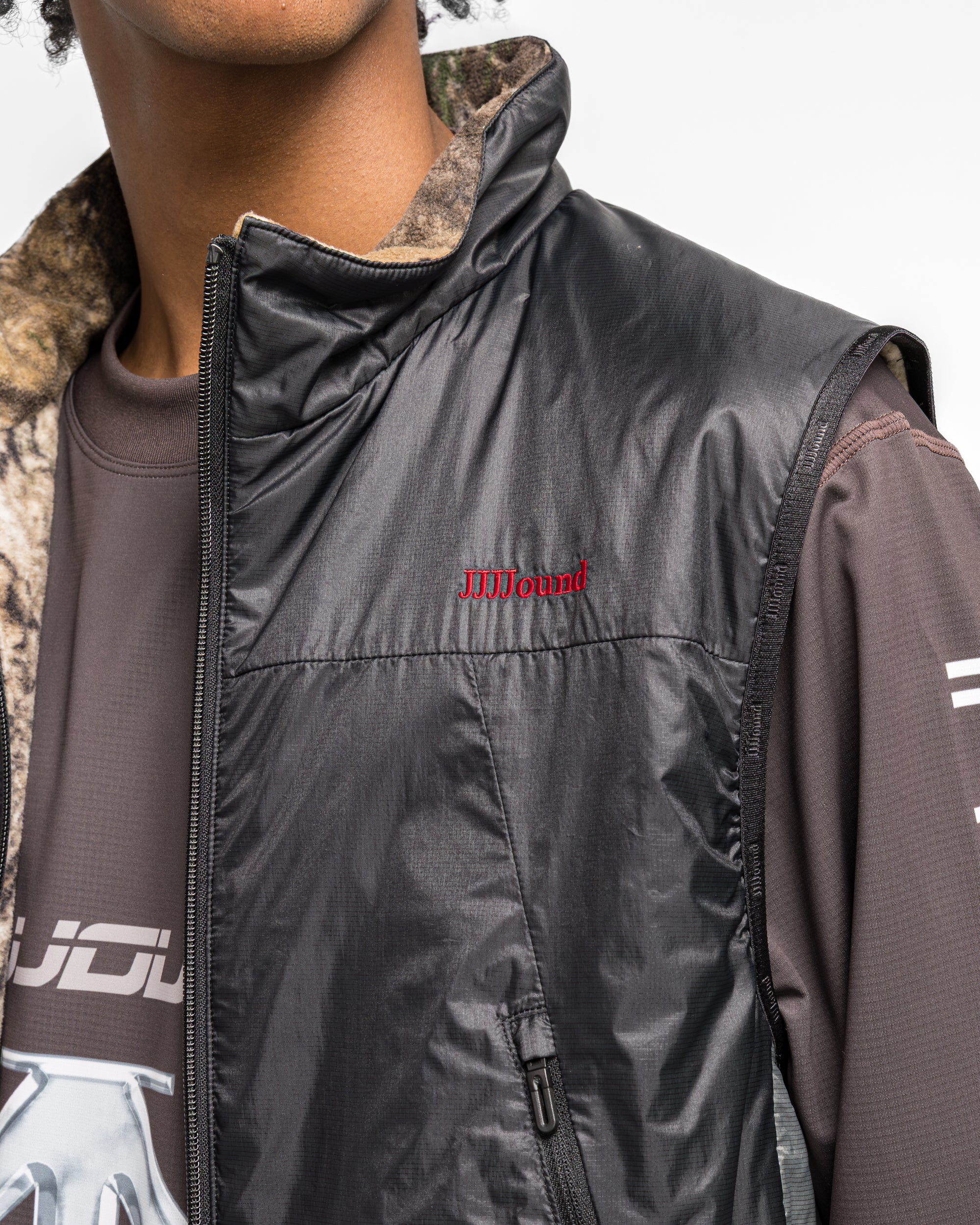 Reversible Vest x JJJJound - Black - Image 8