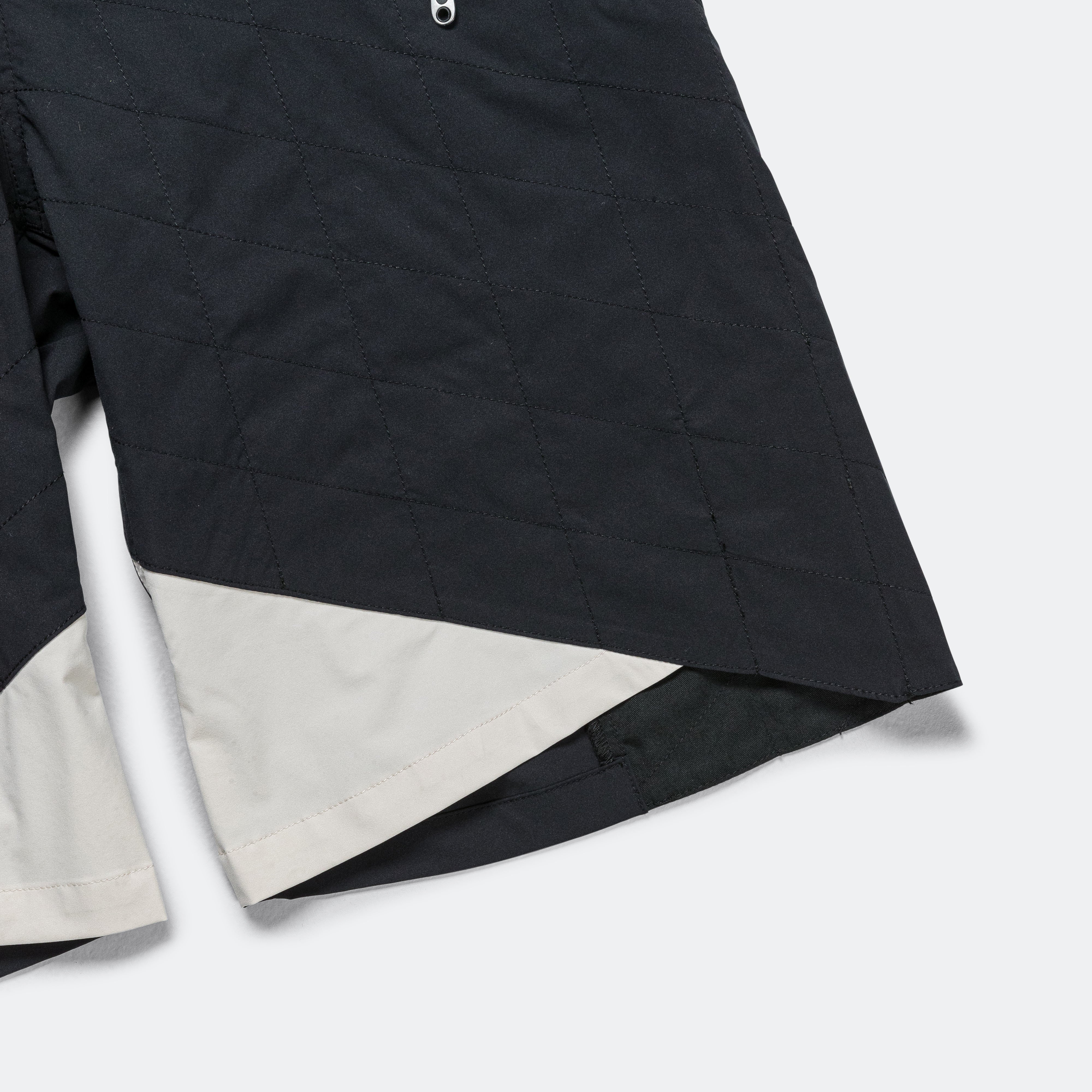 Liatrisory Shorts - Anthracite - Image 5