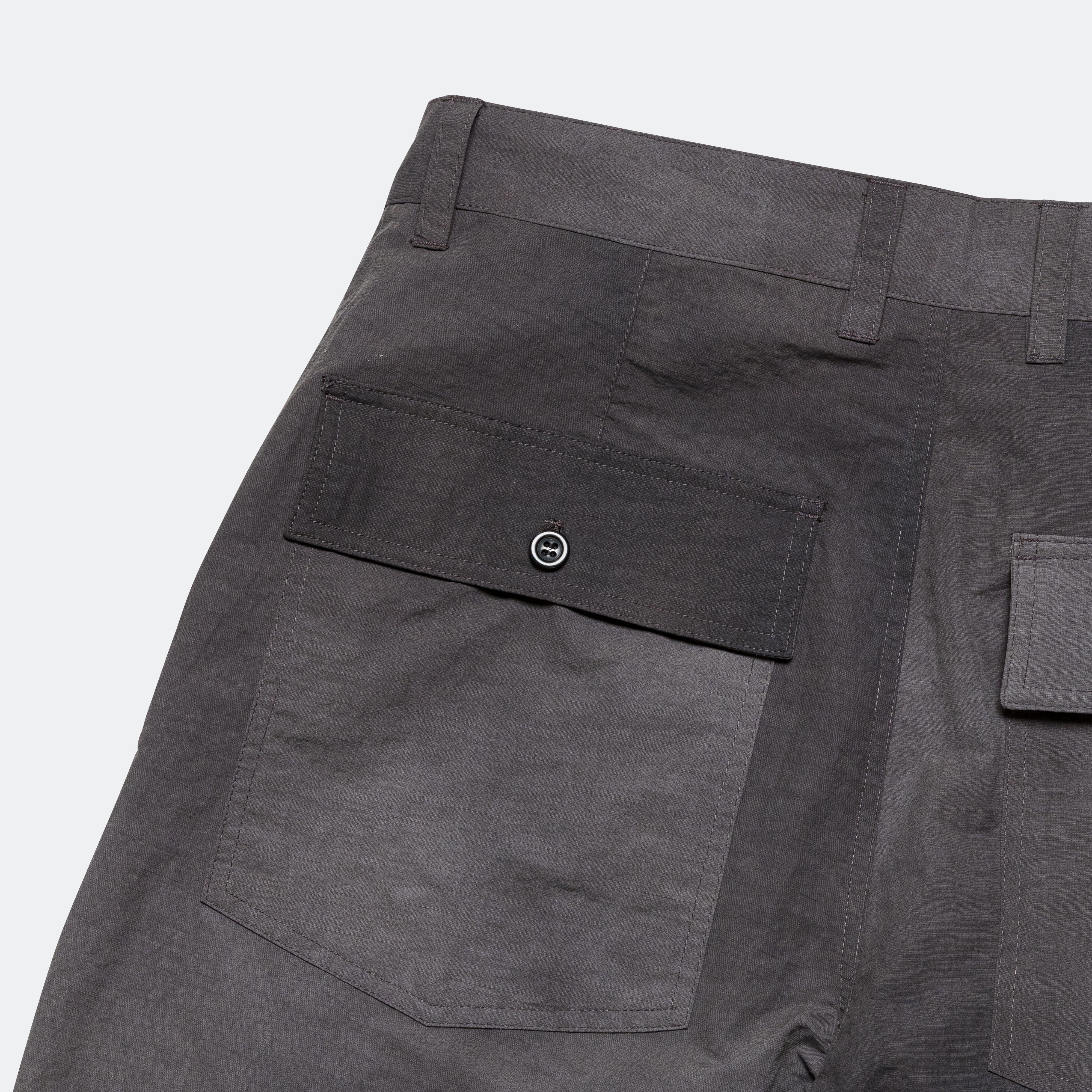 Lukas Relaxed Wave Dye Trouser - Black - Image 5