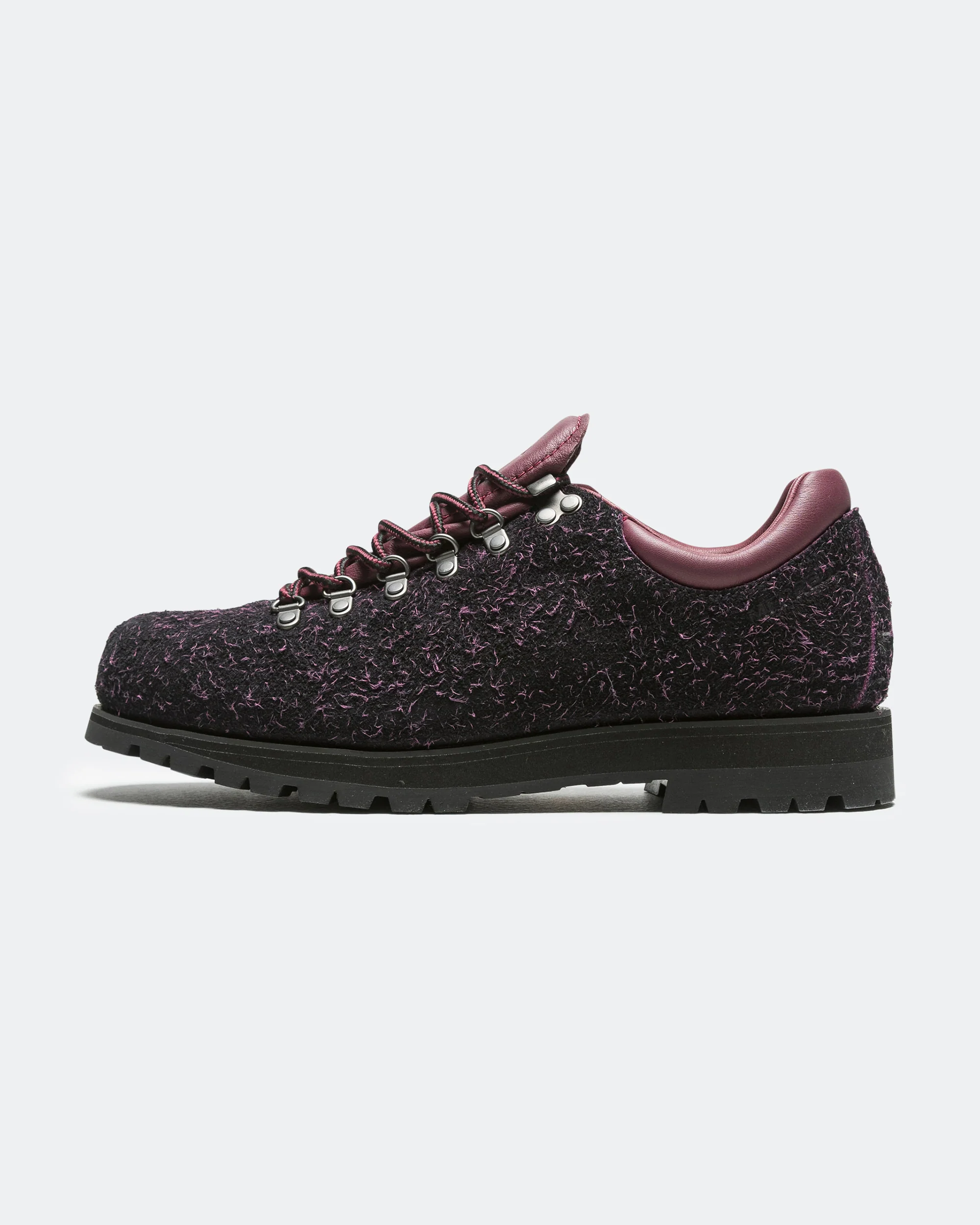 Wilderness SE - Dark Cherry/Dark Cherry