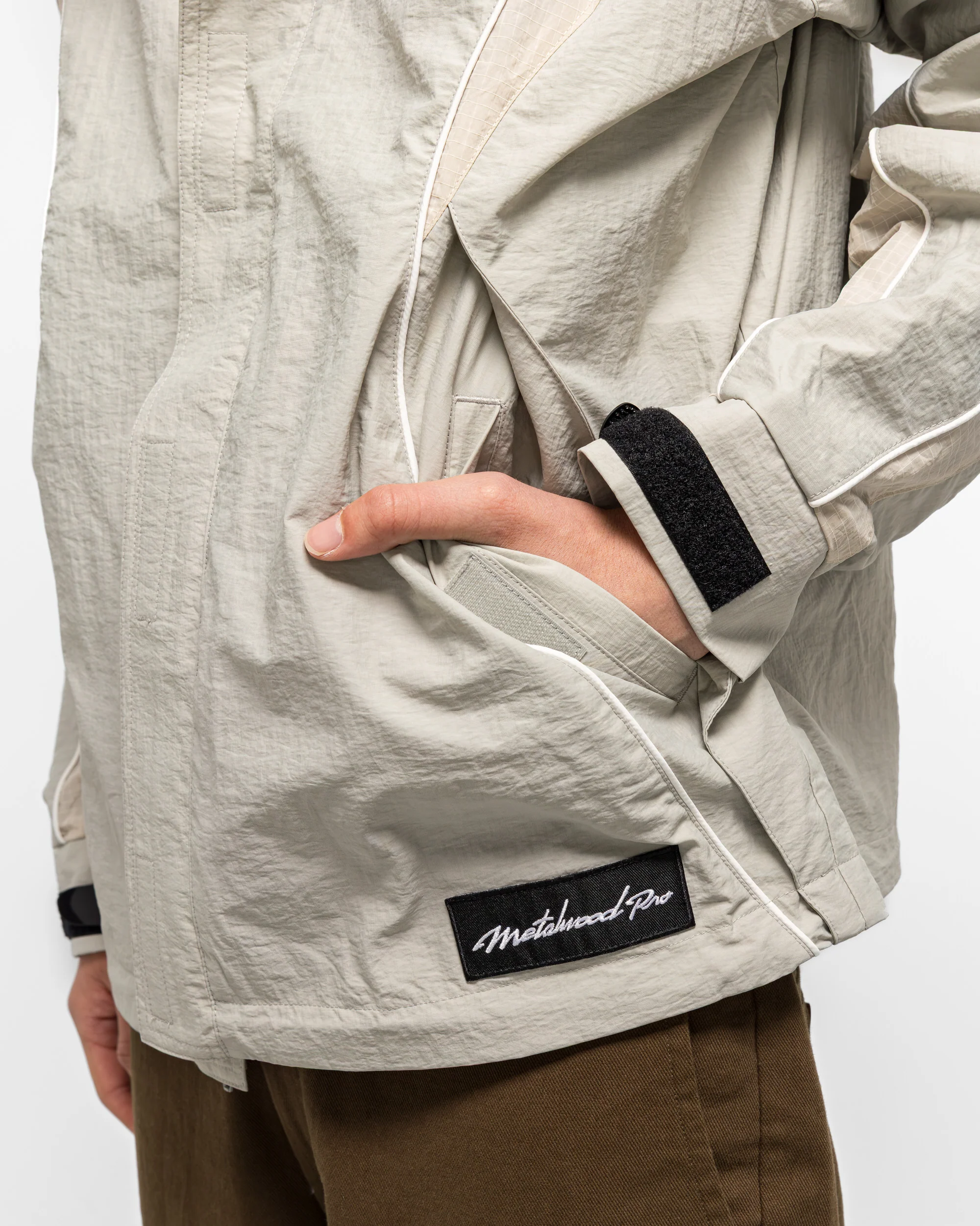 Speed Fishing Jacket - Platinum - Image 6