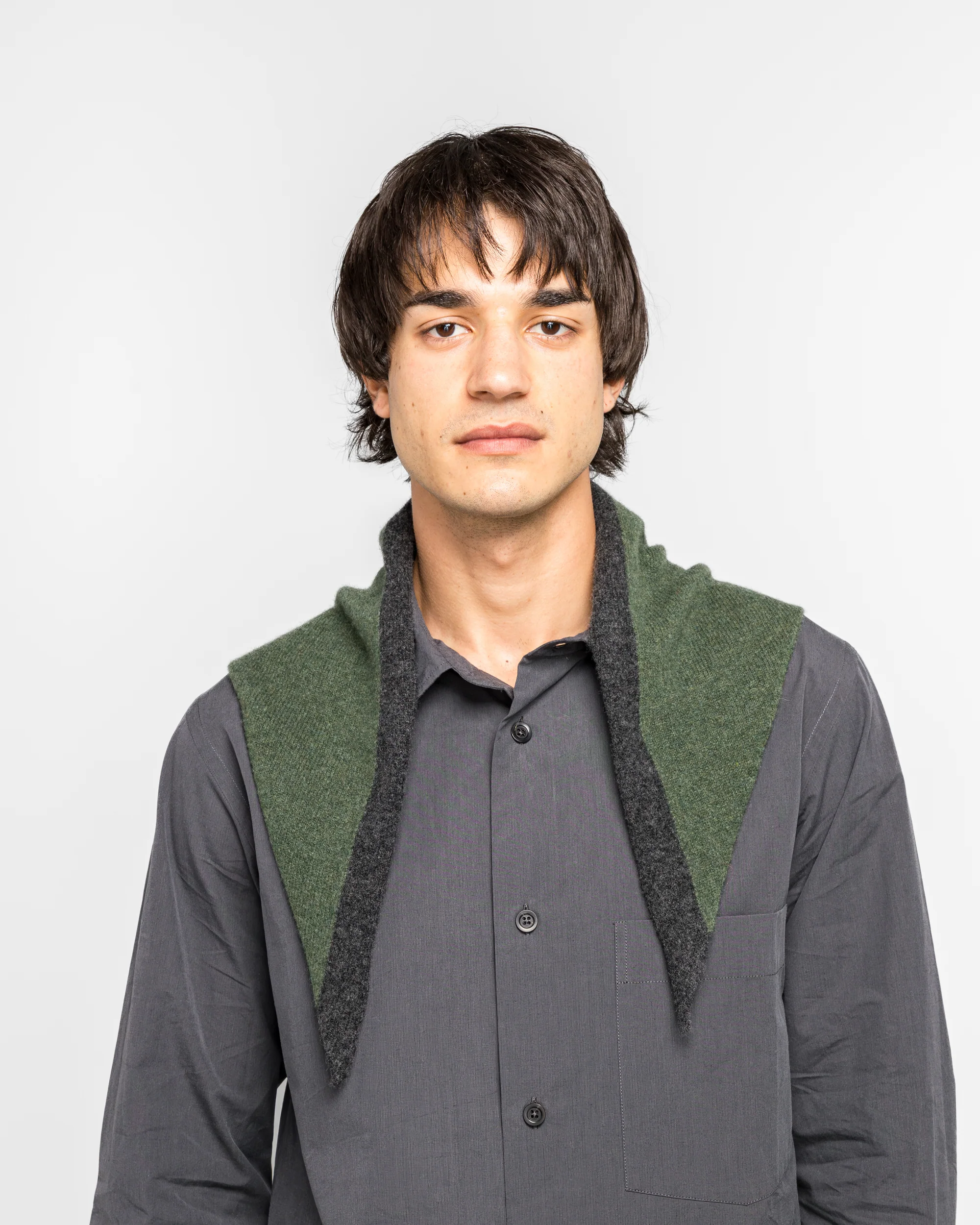 Tipped Scout Scarf - Green/Charcoal Lambswool - Image 2