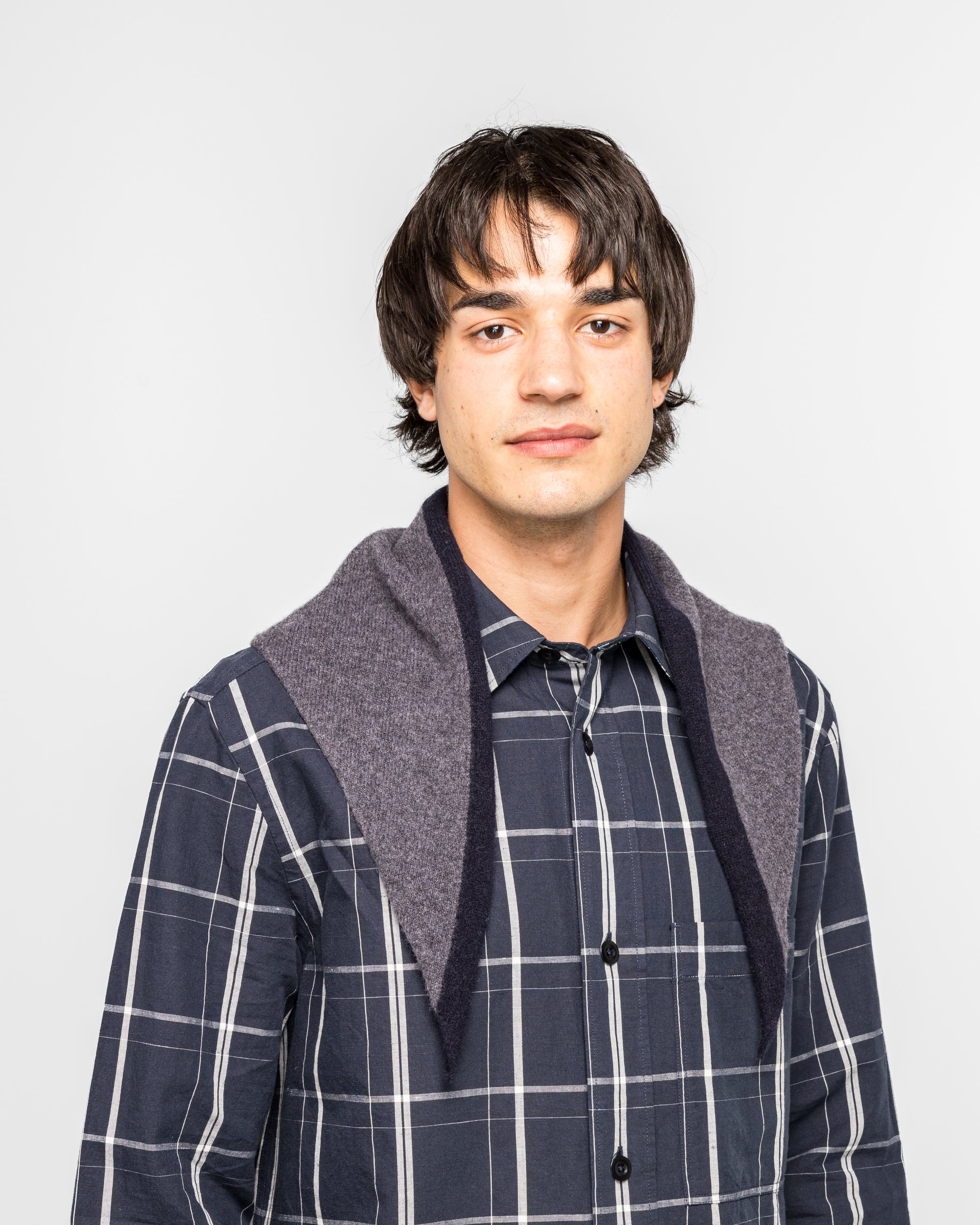 Tipped Scout Scarf - Grey/Ink Lambswool - Image 2