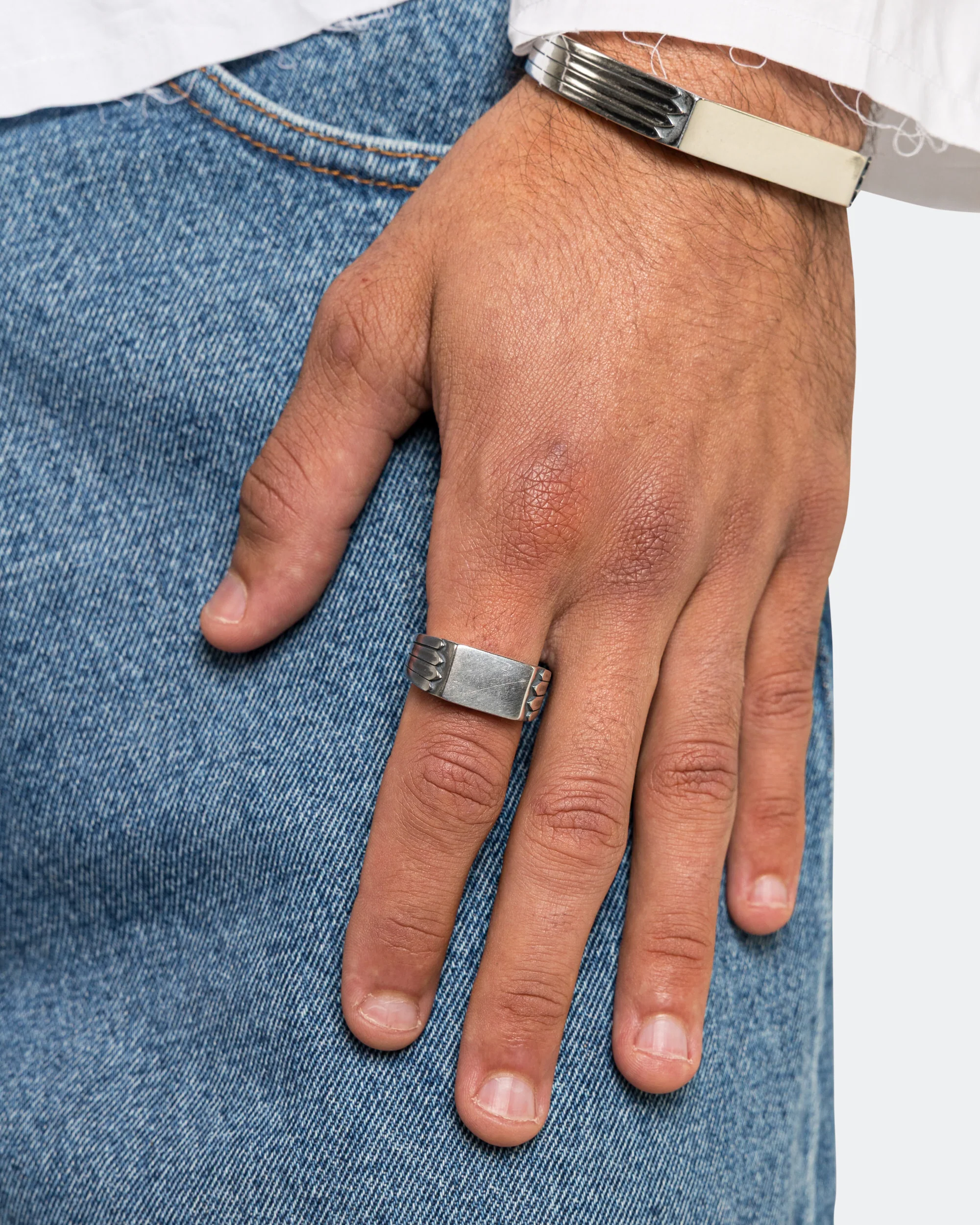 Minimal Logo Navajo Ring - Silver Toned Brass - Image 2