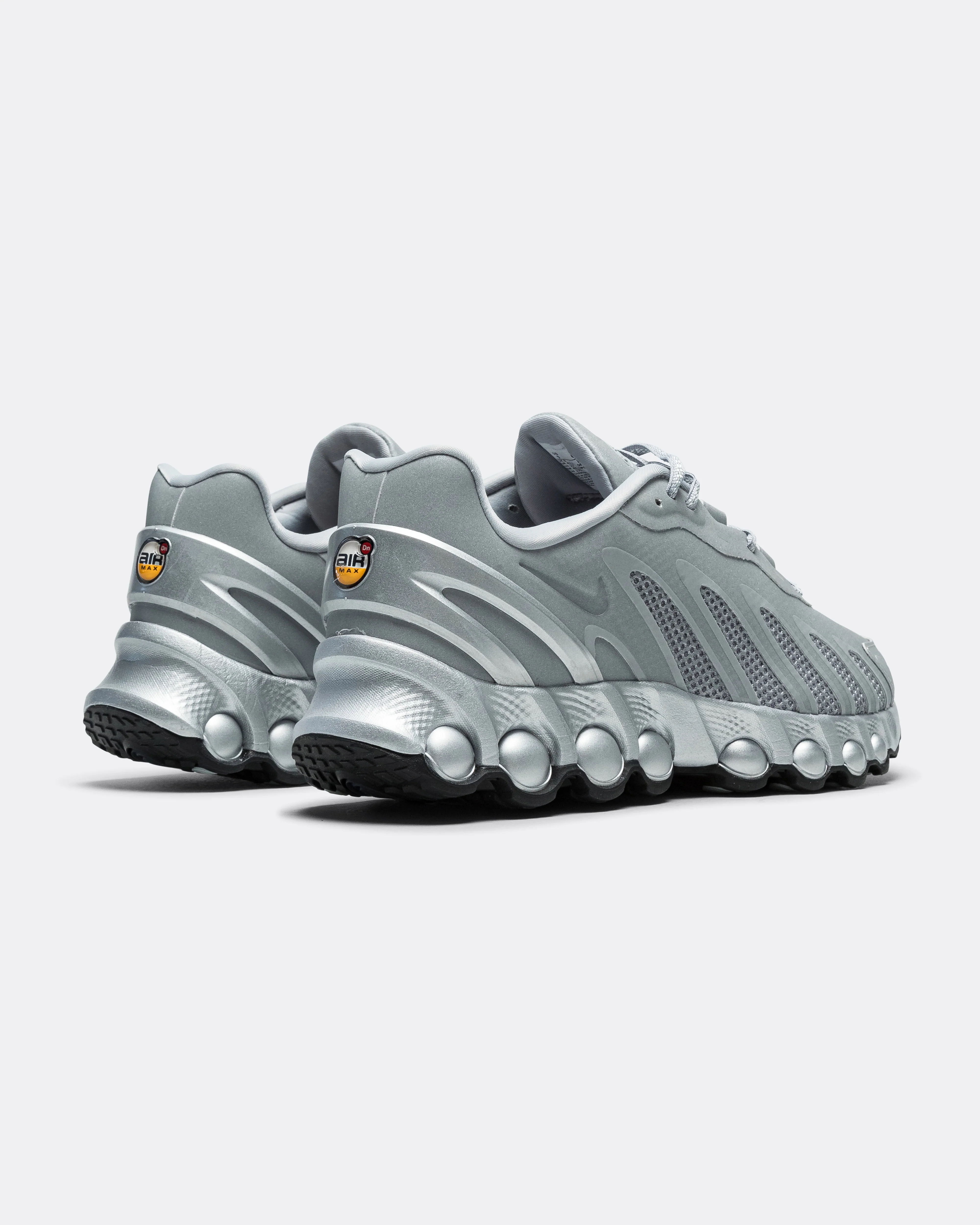 Air Max DN8 QS - Metallic Silver/Metallic Silver-Black - Image 3