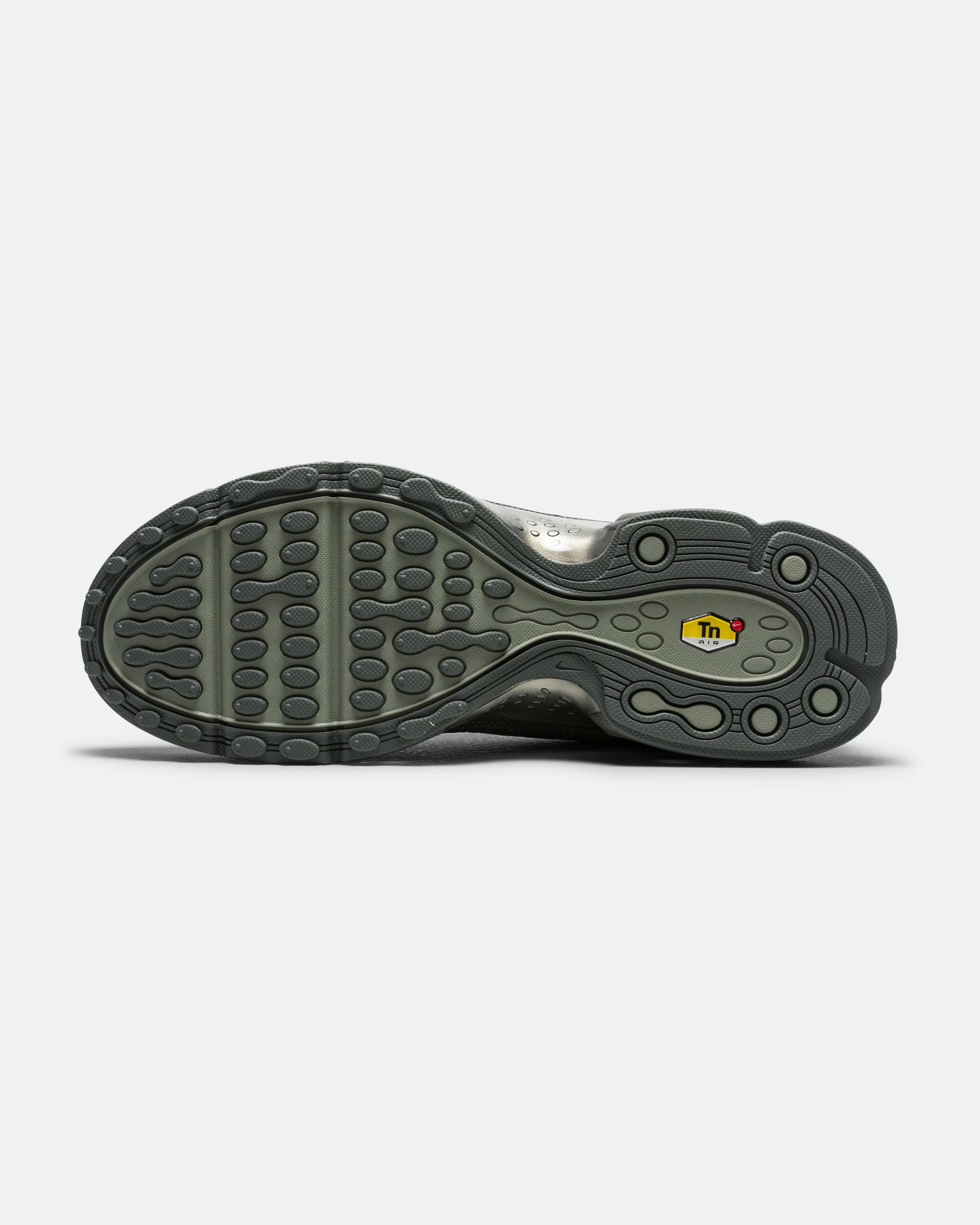 Air Max Plus VII - Smokey Grey/Metallic Silver-Iron Grey - Image 5