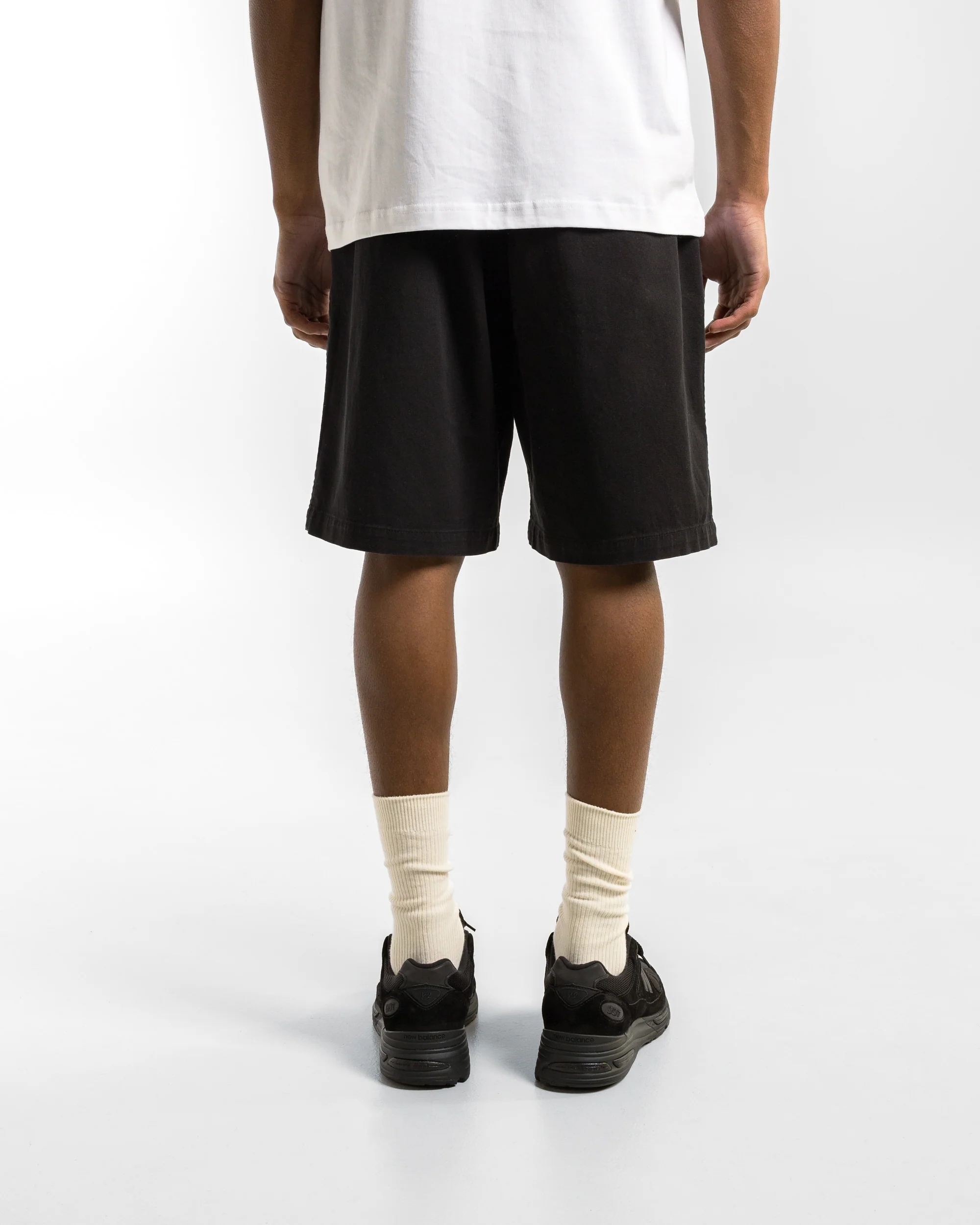 Ezra Relaxed Organic Stretch Twill Short - Black - Image 4