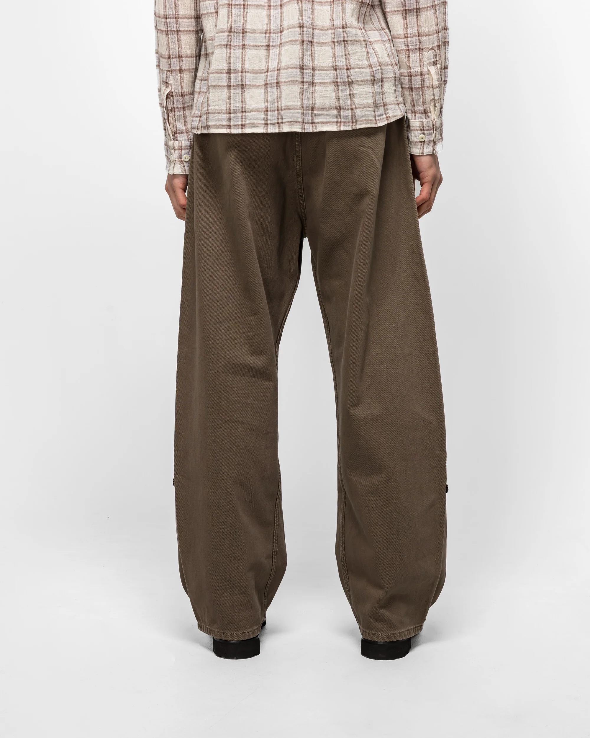 Twisted Cambia Denim Pant - Taupe - Image 4