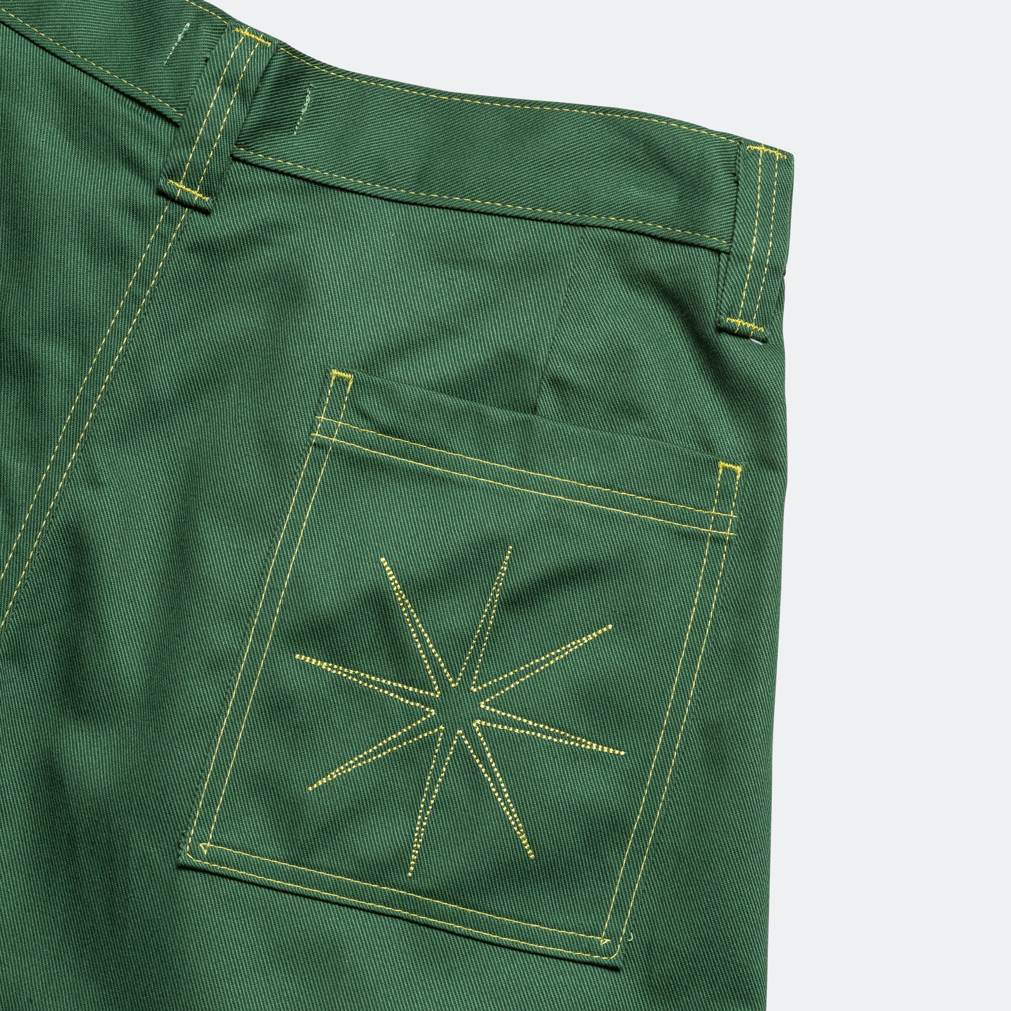Pleated Oversized Shorts - Green/Lime - Image 5