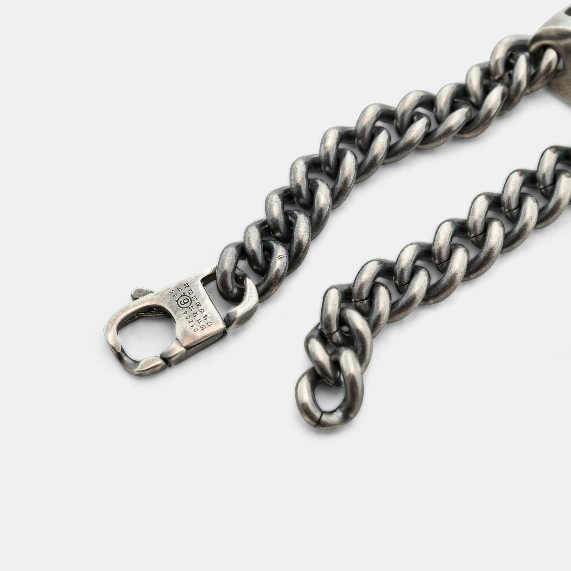 Ring Link Curb Bracelet - Silver Toned Brass - Image 5