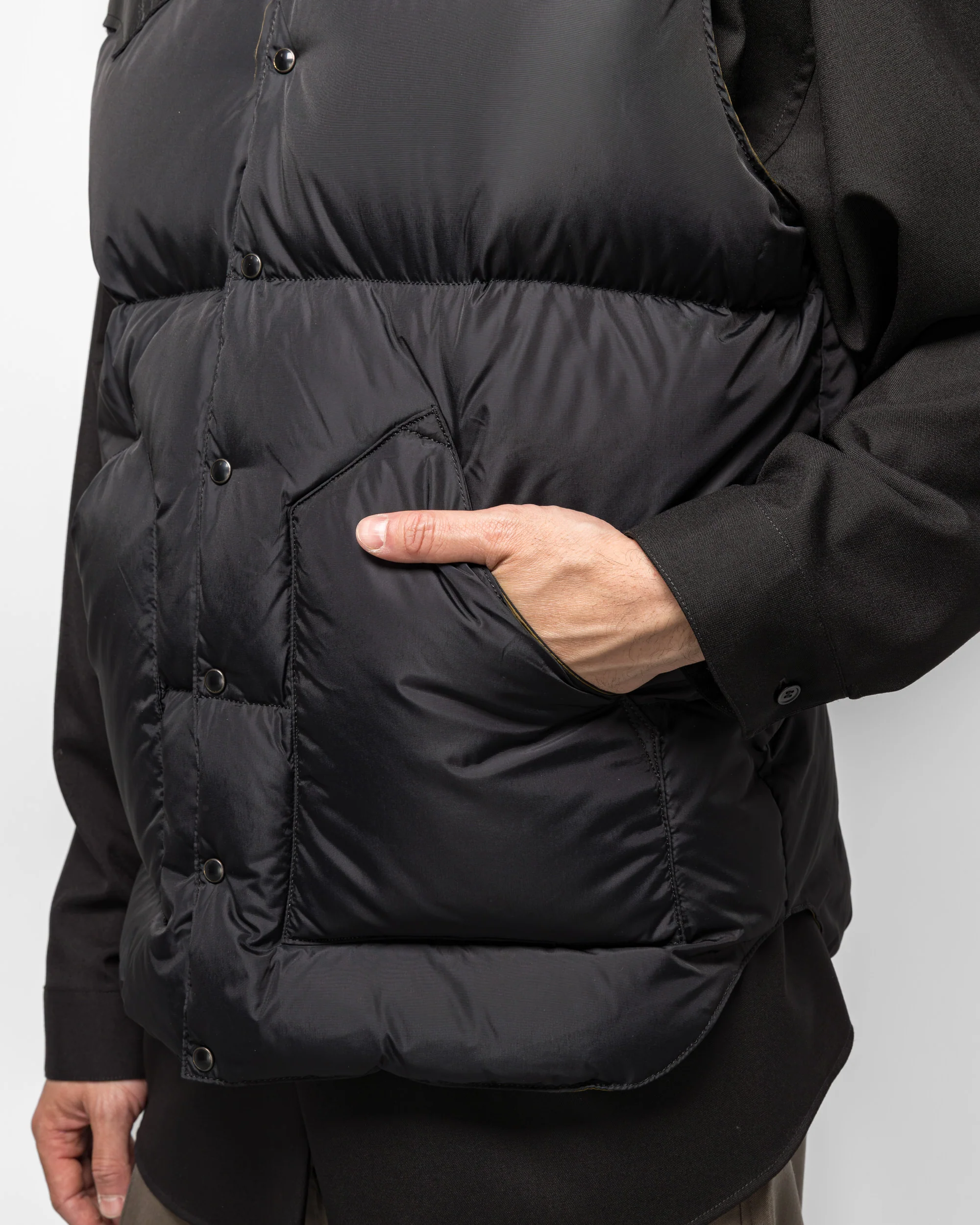 Christy Vest - Black - Image 5