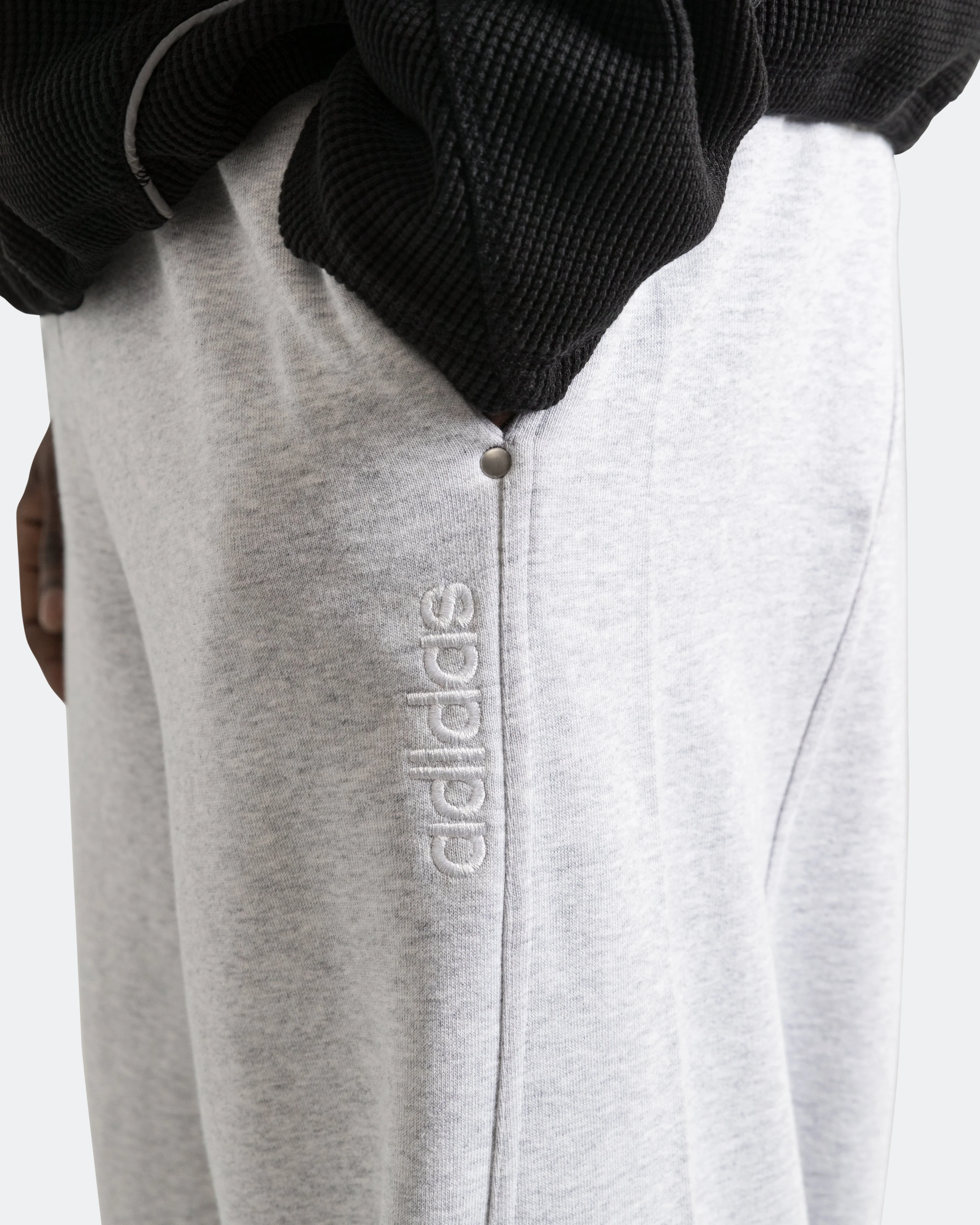 Santa Monica Sweatpant - Light Heather Grey - Image 4
