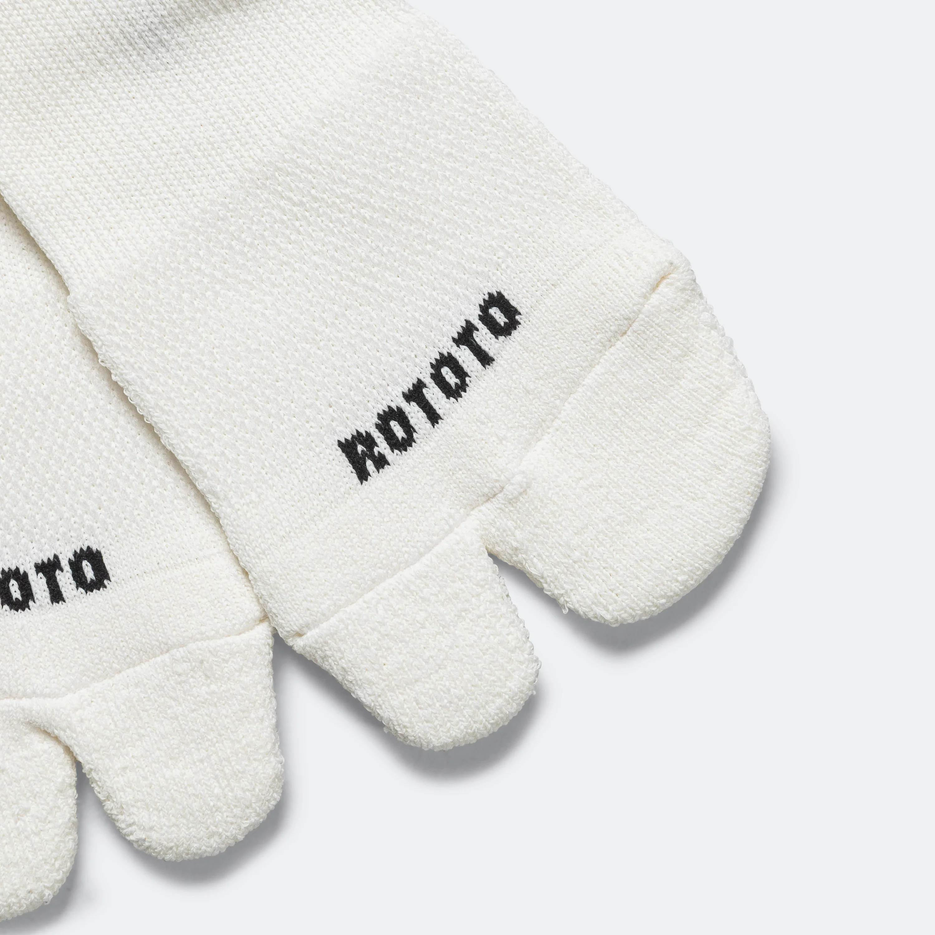 Split-Toe Ankle Sock - White - Image 3
