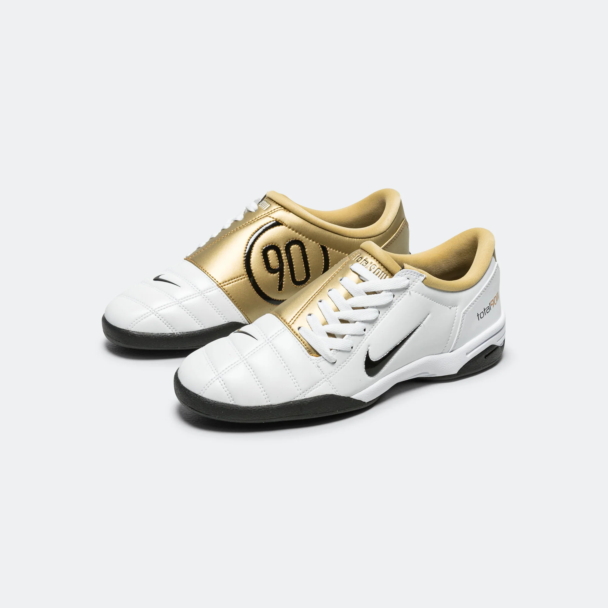 T90 SP - White/Black-Metallic Gold - Image 3