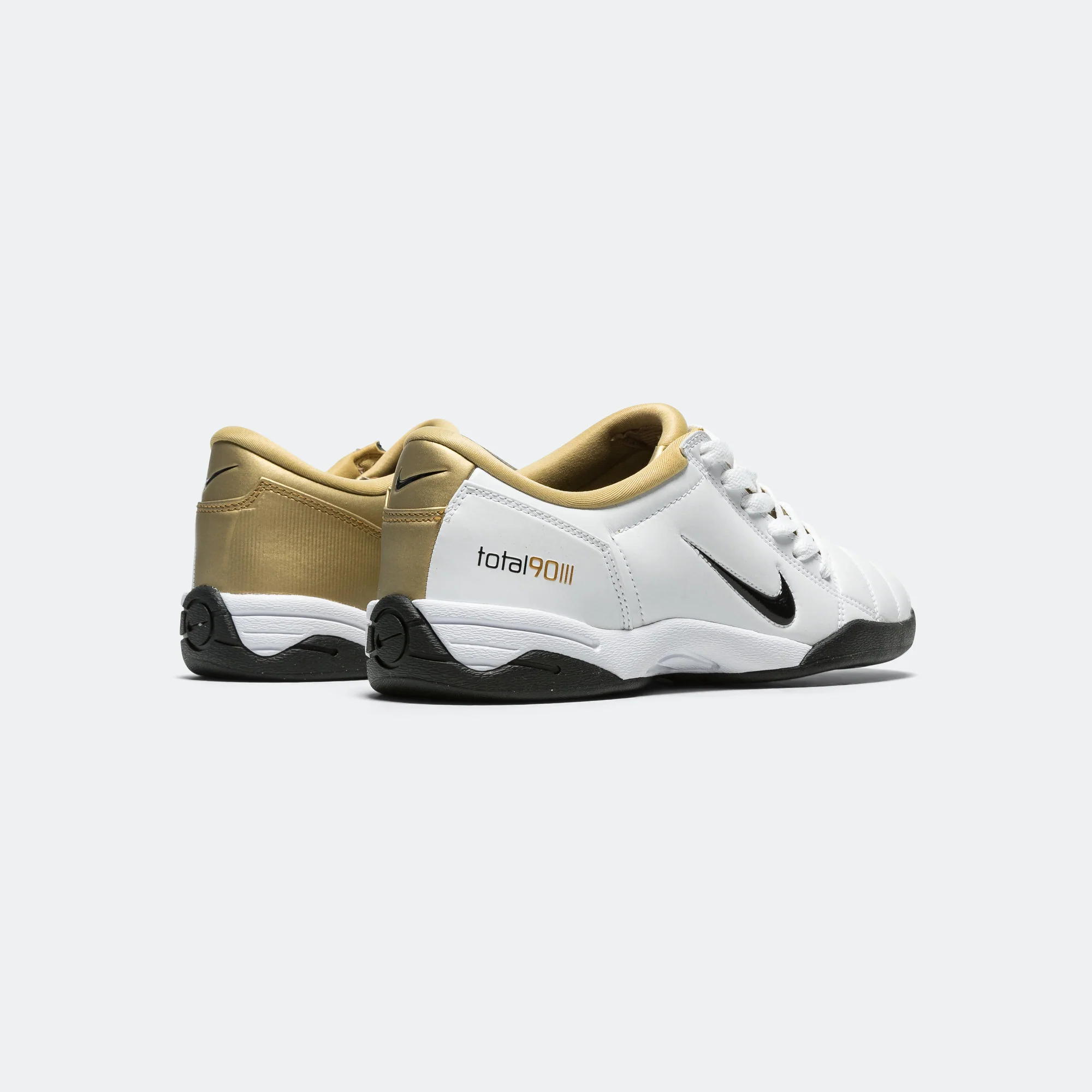 T90 SP - White/Black-Metallic Gold - Image 4