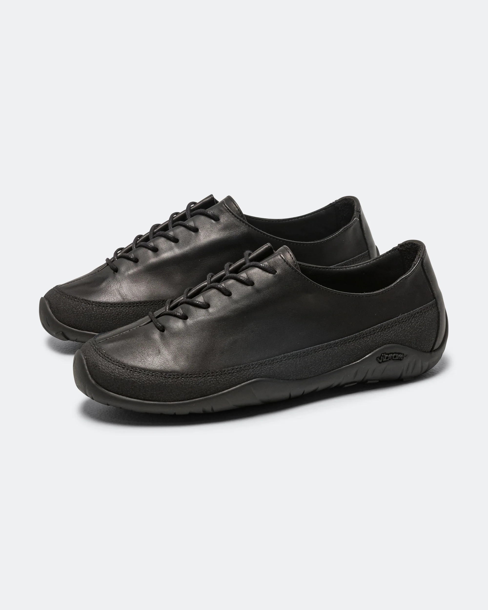 Wanderer - Black Leather - Image 2