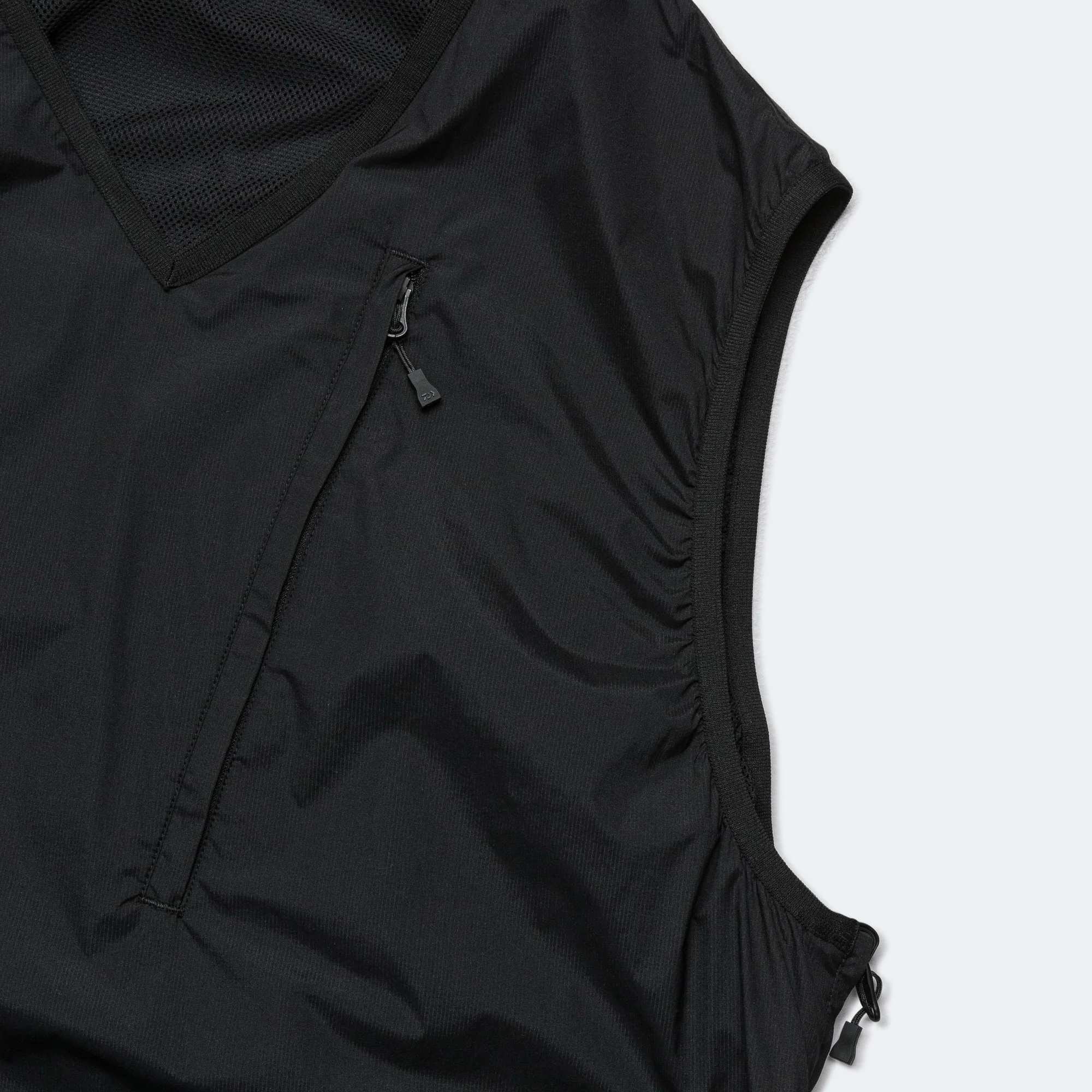 Tech Reversible Field Vest - Black - Image 3