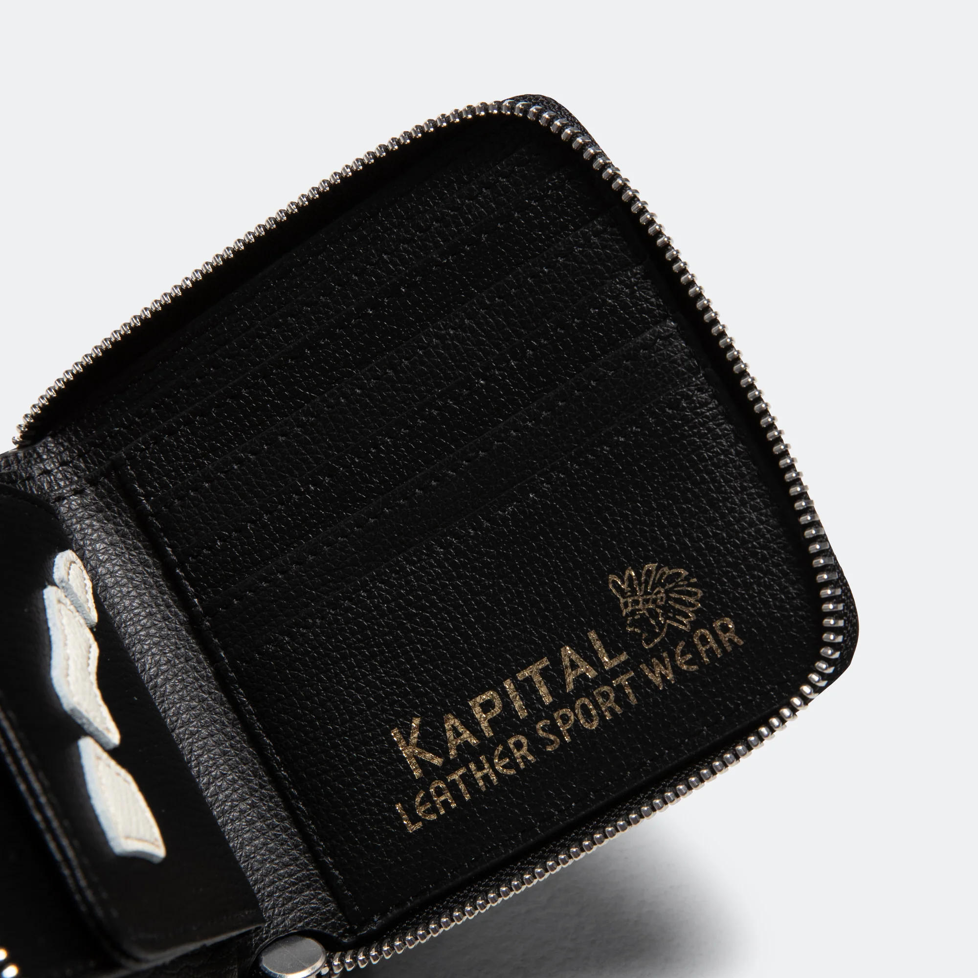 THUMB-UP BONE BAND ZIP Wallet - Black - Image 4