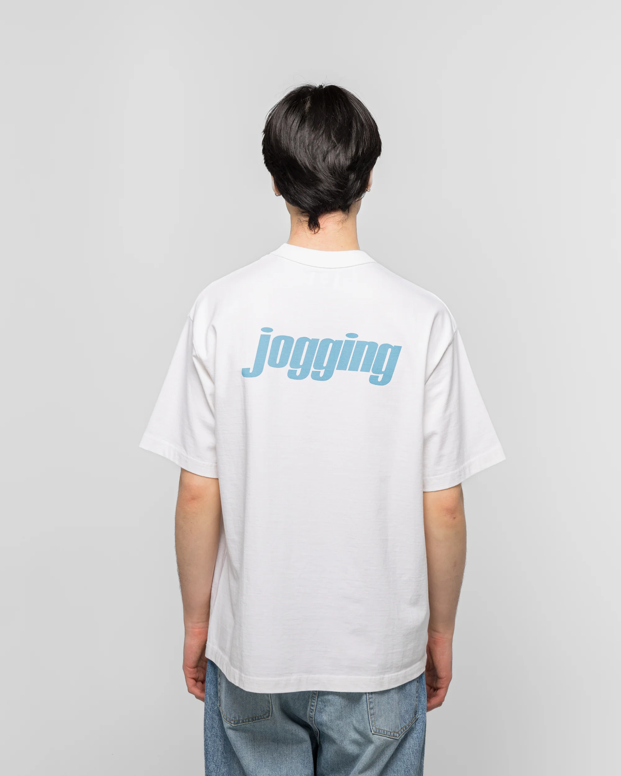 Authentic Graphic Tee Jogging - White - Image 4