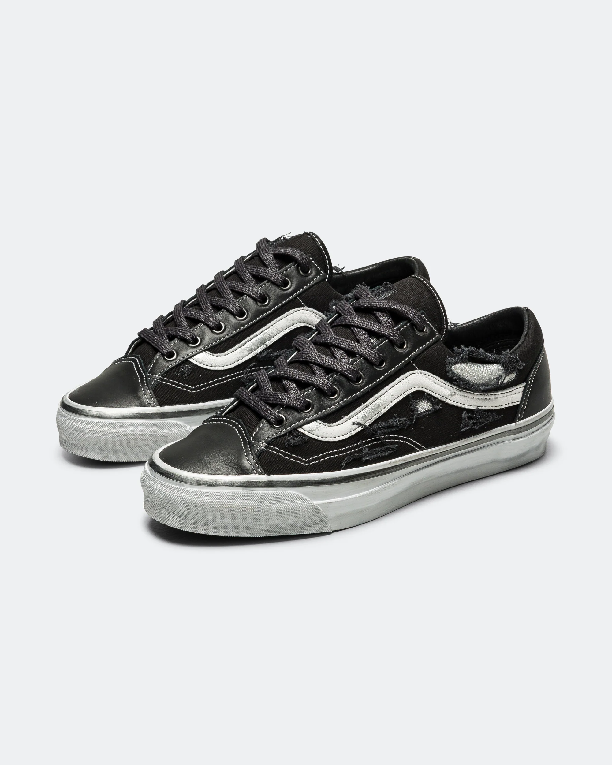 OTW Old Skool 36 Vibram - Distressed/Silver - Image 2