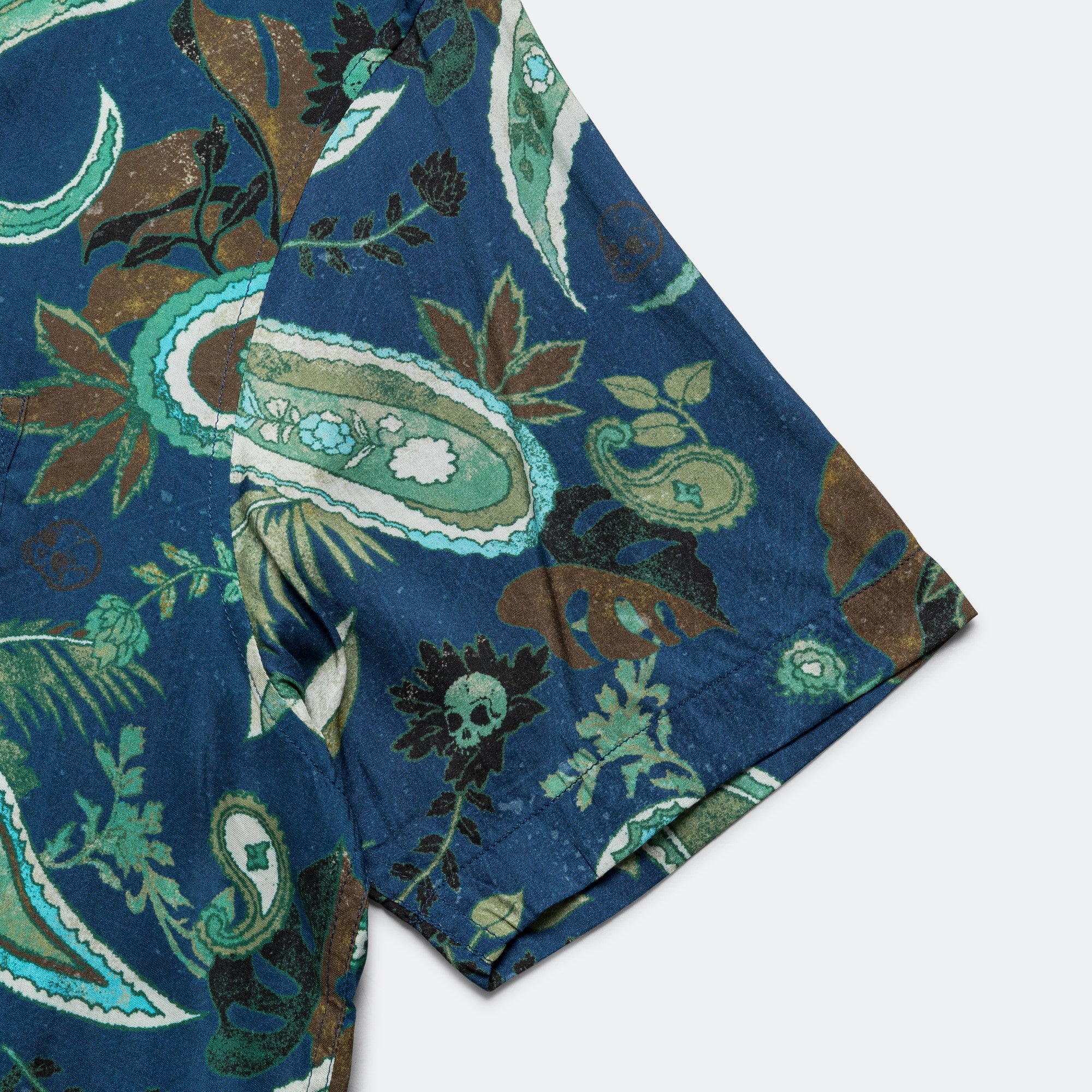 Weird Paisley SS Shirt - Navy - Image 4