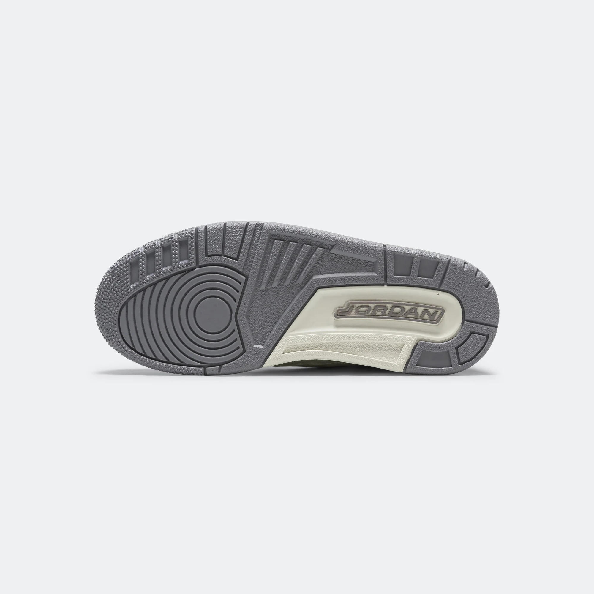 Womens Air Jordan 3 - Sail/Cement Grey-Metallic Silver - Image 5
